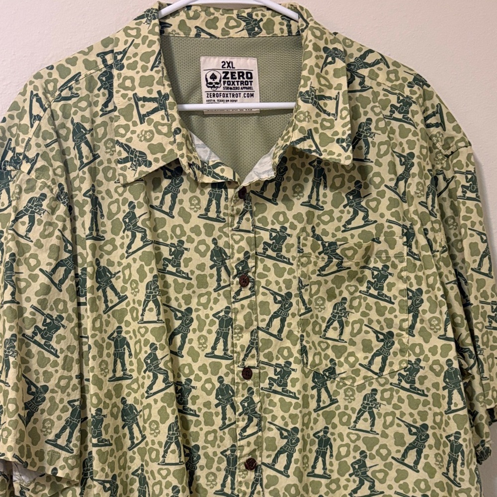 Zero Foxtrot Men's Light Green Ski-Print Button-Down Shirt - 2XL